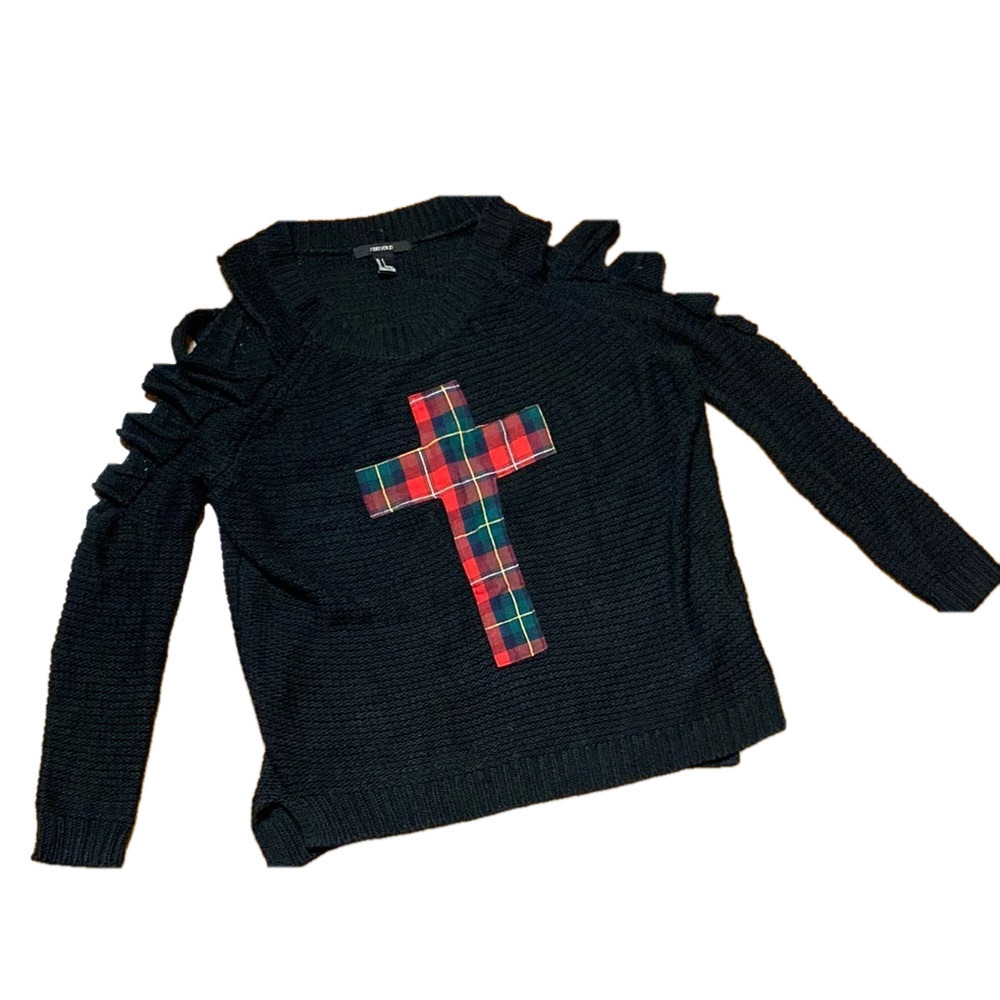 🌹 Forever 21 🌹 Plaid Cross Cutout Arms Crochet Knit Sweater